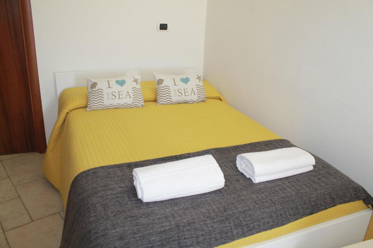 Mamma Maria 2010 Bed & Breakfast Monopoli Luaran gambar